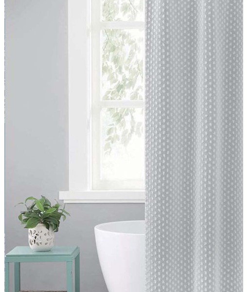 Valeria Shower Curtain With 3D Snowballs